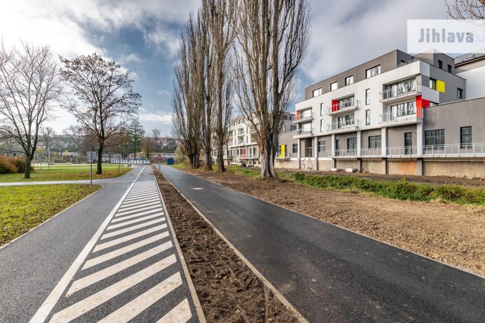 Jihlava má další hotovou cyklostezku. Její součástí je nová lávka přes Jihlávku