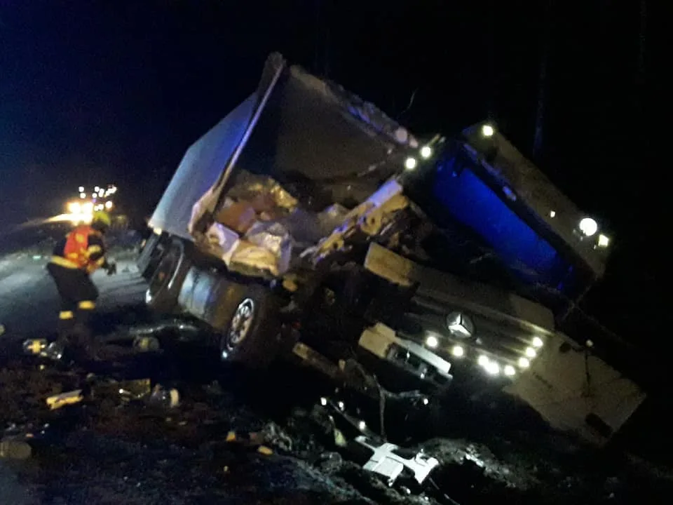 Dopravu na Vysočině komplikuje čerstvý sníh, dálnice směrem na Brno je uzavřena kvůli nehodě na 127. km