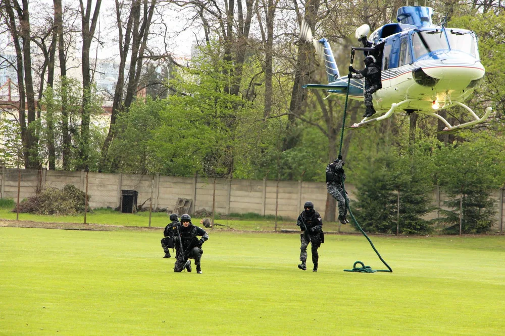 Staňte se na jeden den policistou
