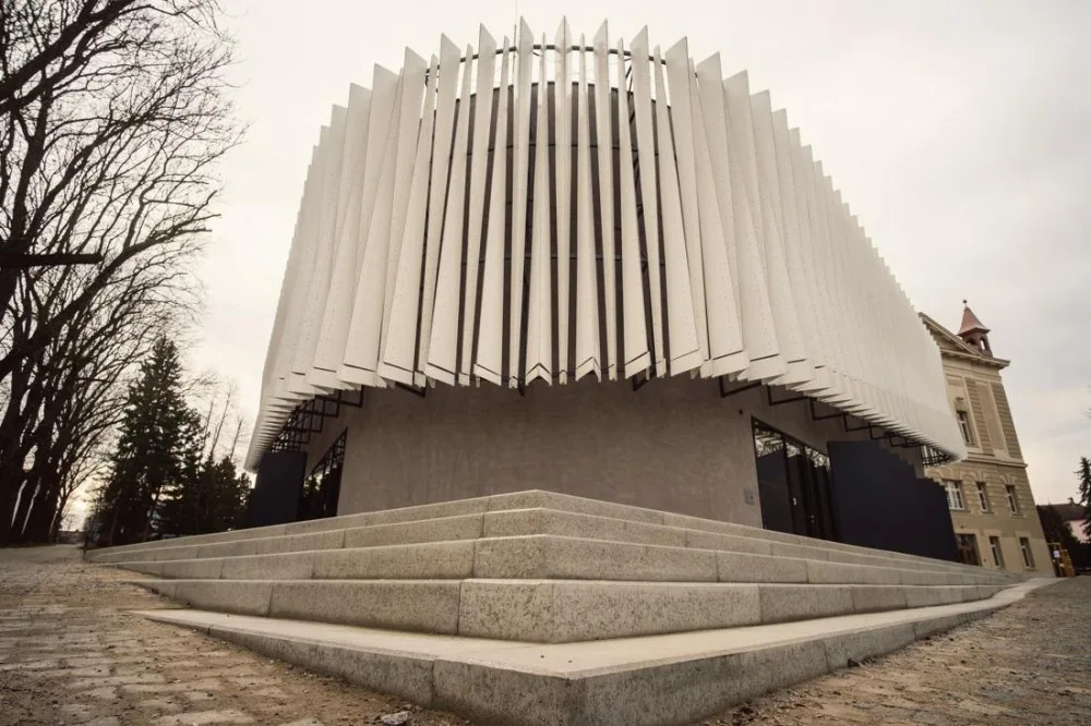 Úspěch jihlavské polytechniky. Nové výukové centrum bylo nominováno na Stavbu roku 2021