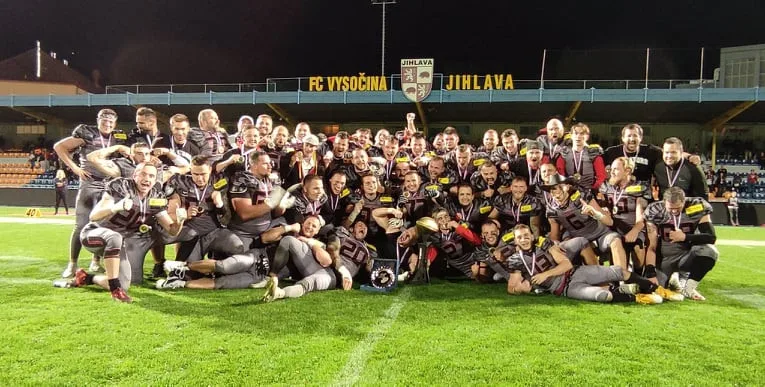 Mistři ČR jsou z Vysočiny! Gladiators suverénně ovládli Czech Bowl, Prague Lions porazili 23:0