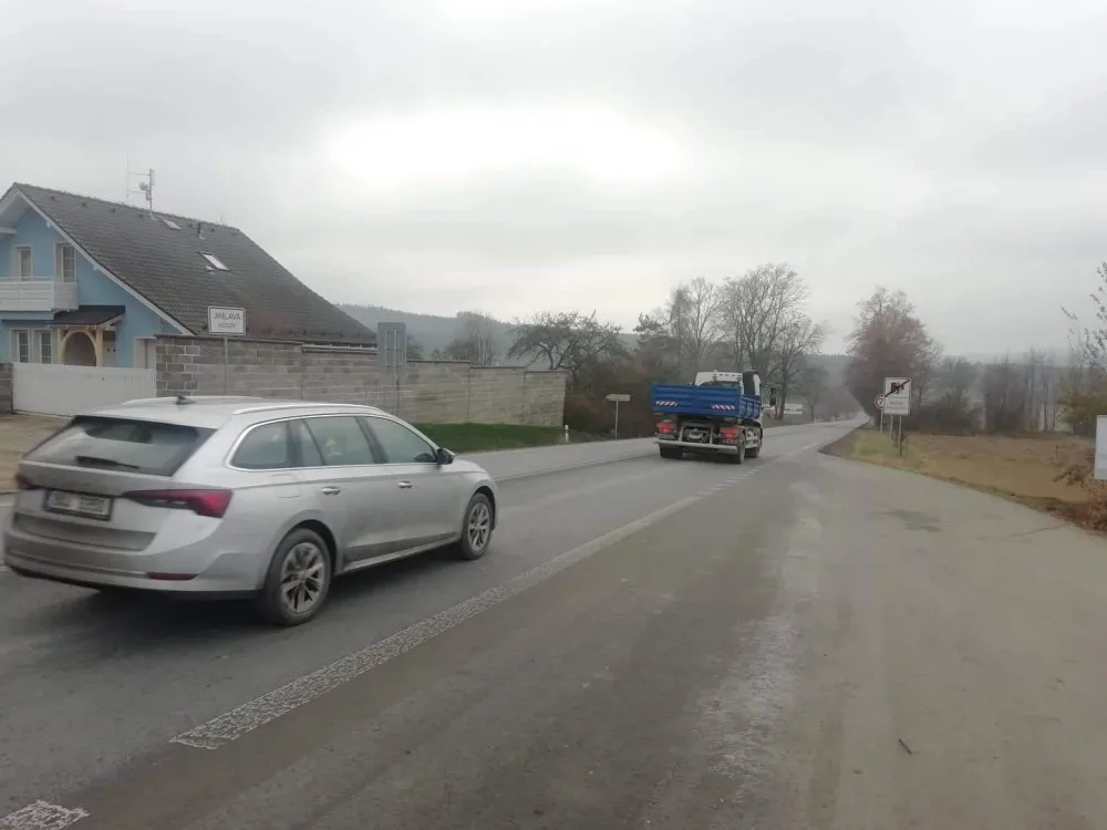 Radar na Hosově za den odhalí průměrně 13 hříšníků. Měření zde bylo potřeba, myslí si řidiči