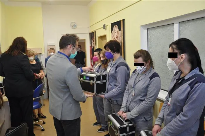 Po výkonu trestu kadeřnicí. Vězeňkyně ve Světlé chodí na další kurz