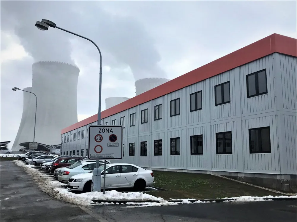 V Dukovanech rostou nové kancelářské, školicí i výcvikové prostory elektrárny. ČEZ za ně zaplatí 600 milionů korun