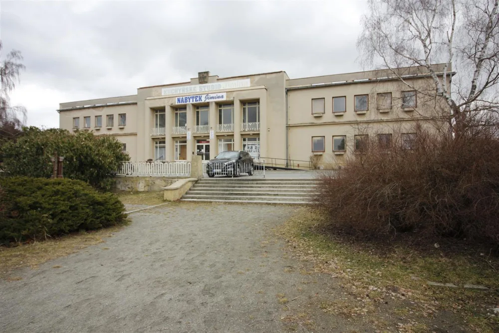 16468156444664-152-kd-trebic-1