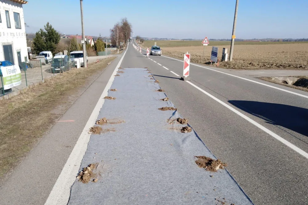Výstavba protihlukové stěny v Radostíně začala. Řidiče na I/38 čeká částečné omezení