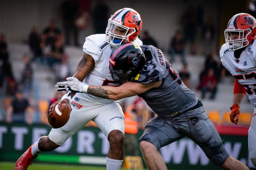 Odveta za Czech Bowl pražským Lions vyšel, Vysočinu Gladiators porazili 19:35