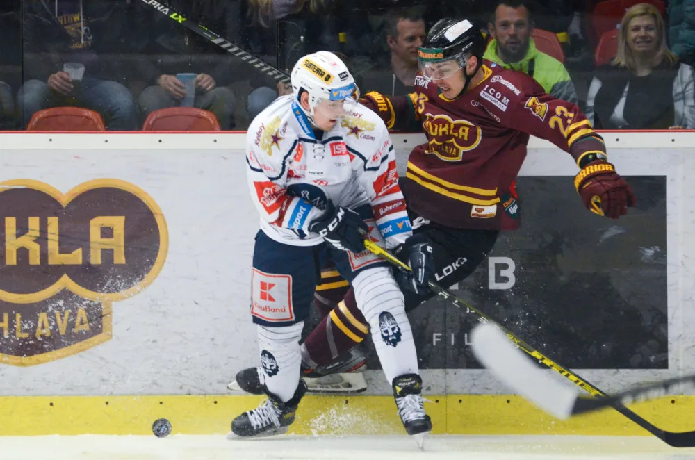 No Žukov, no party. Kladno trestalo chyby a fauly Jihlavy, po výhře 2:7 má tři mečboly na ukončení baráže