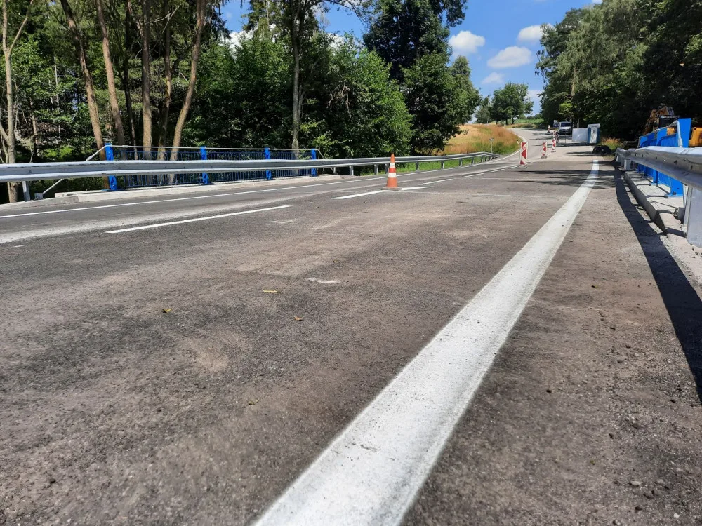 Most na I/19, který už nebyl bezpečný, je téměř opravený. Pojďte se podívat na výsledek