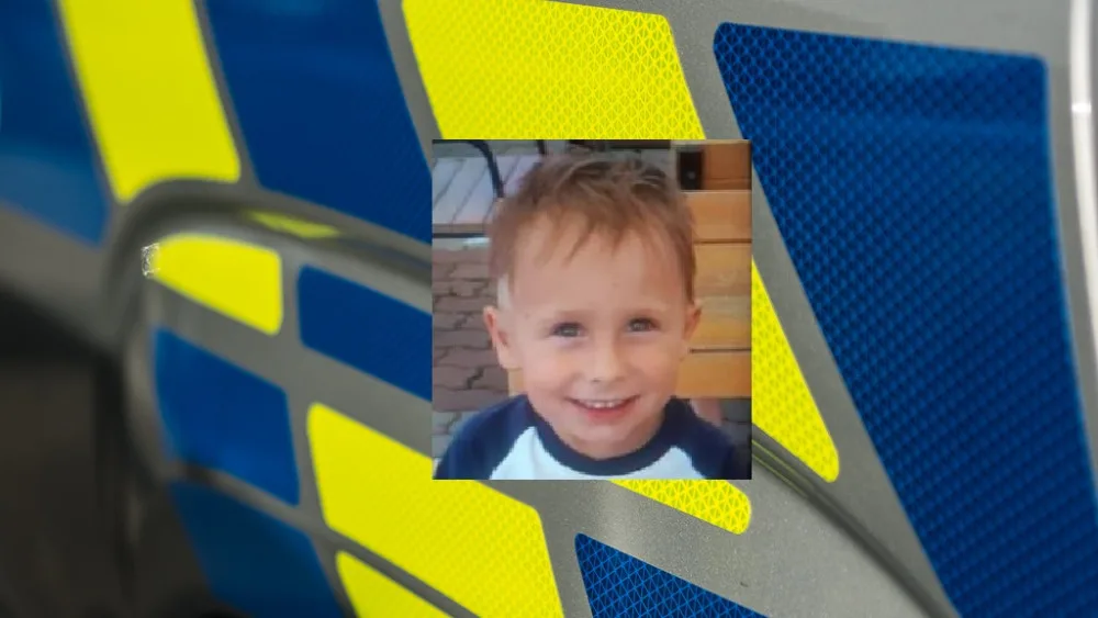 Hledá se tříletý Oliver. Naposledy byl viděn s matkou v ulici Matky Boží v Jihlavě