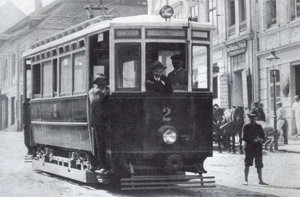 Detail vagónu tramvaje v Jihlavě