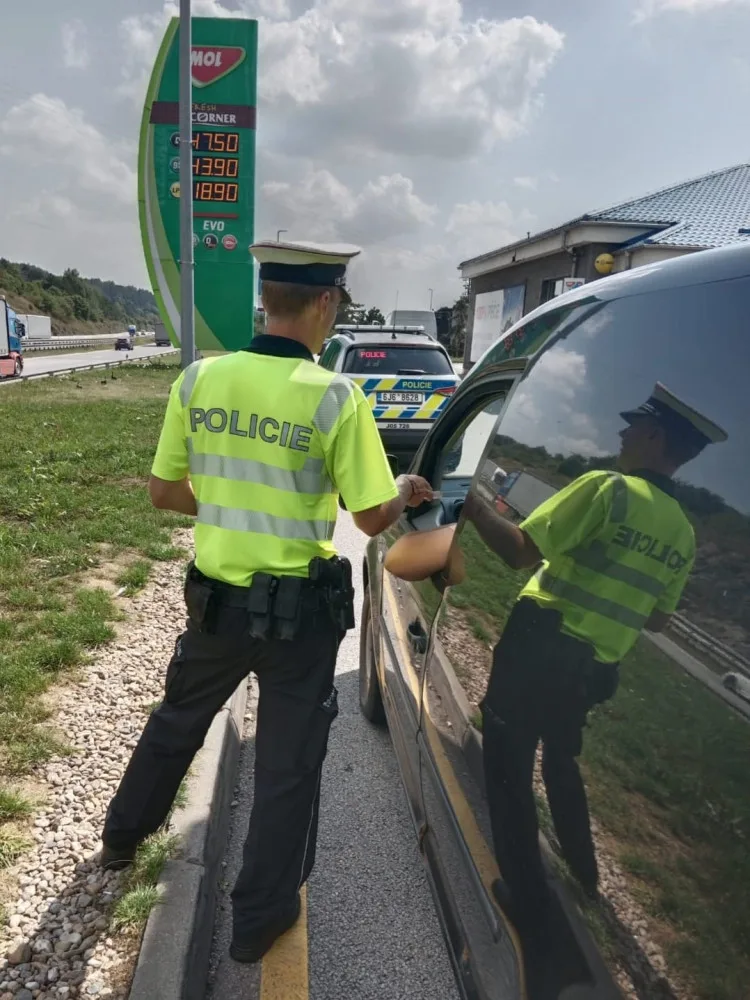 Víkend s policejními kontrolami. Hlídky na Vysočině zastavily přes dva tisíce řidičů, zjistily přes pět set přestupků