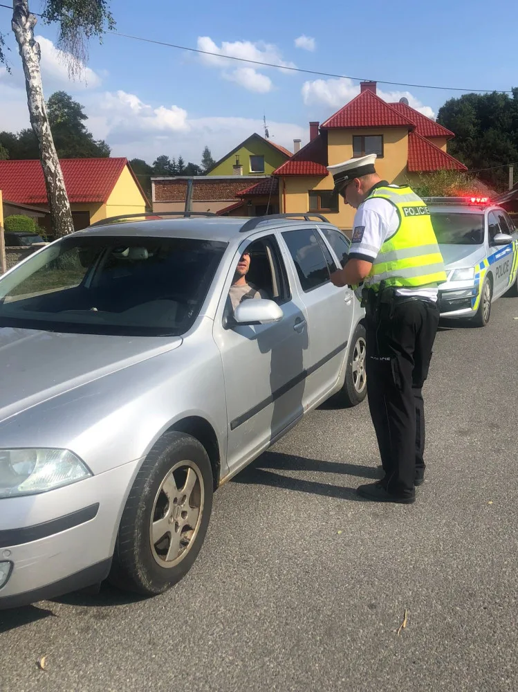 Víkend s policejními kontrolami. Hlídky na Vysočině zastavily přes dva tisíce řidičů, zjistily přes pět set přestupků