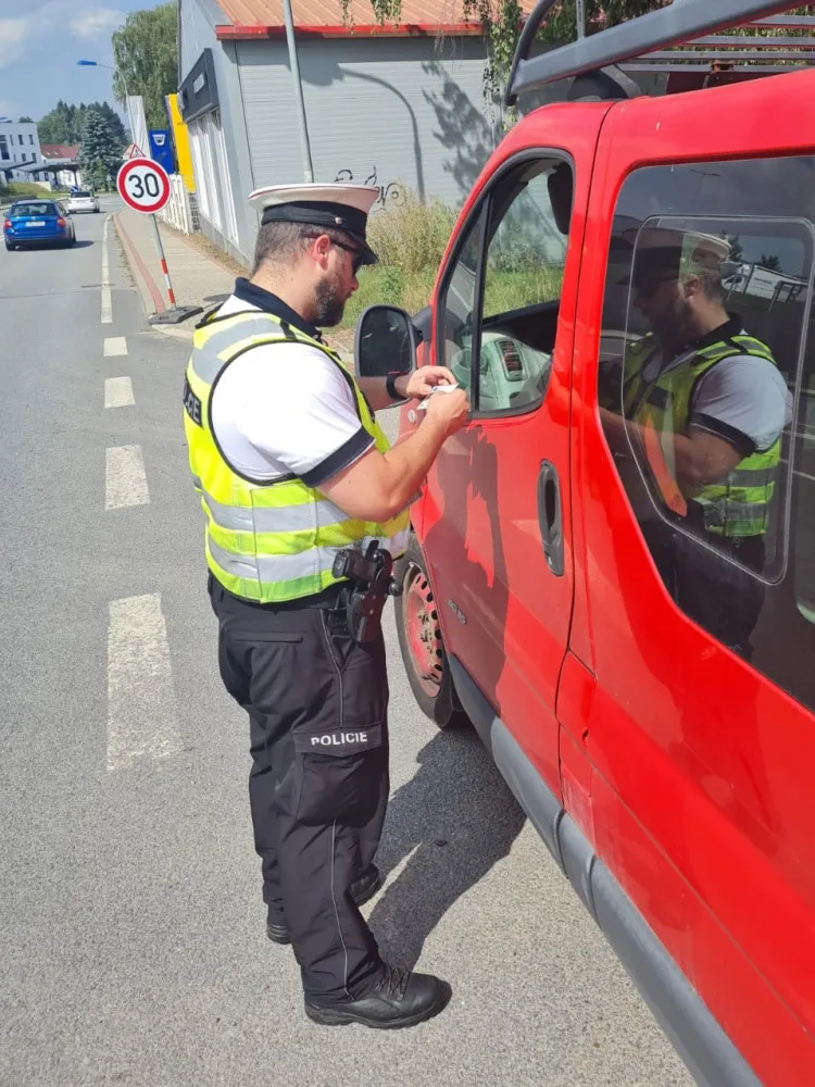 Víkend s policejními kontrolami. Hlídky na Vysočině zastavily přes dva tisíce řidičů, zjistily přes pět set přestupků
