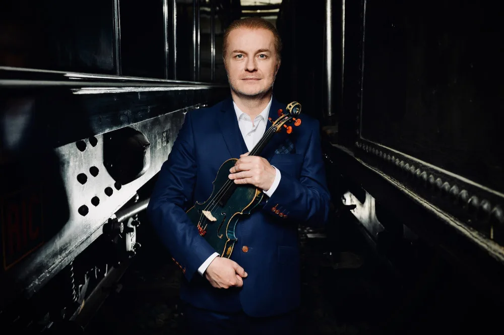 Pavel Šporcl vyráží na turné a troufá si na koncertní double