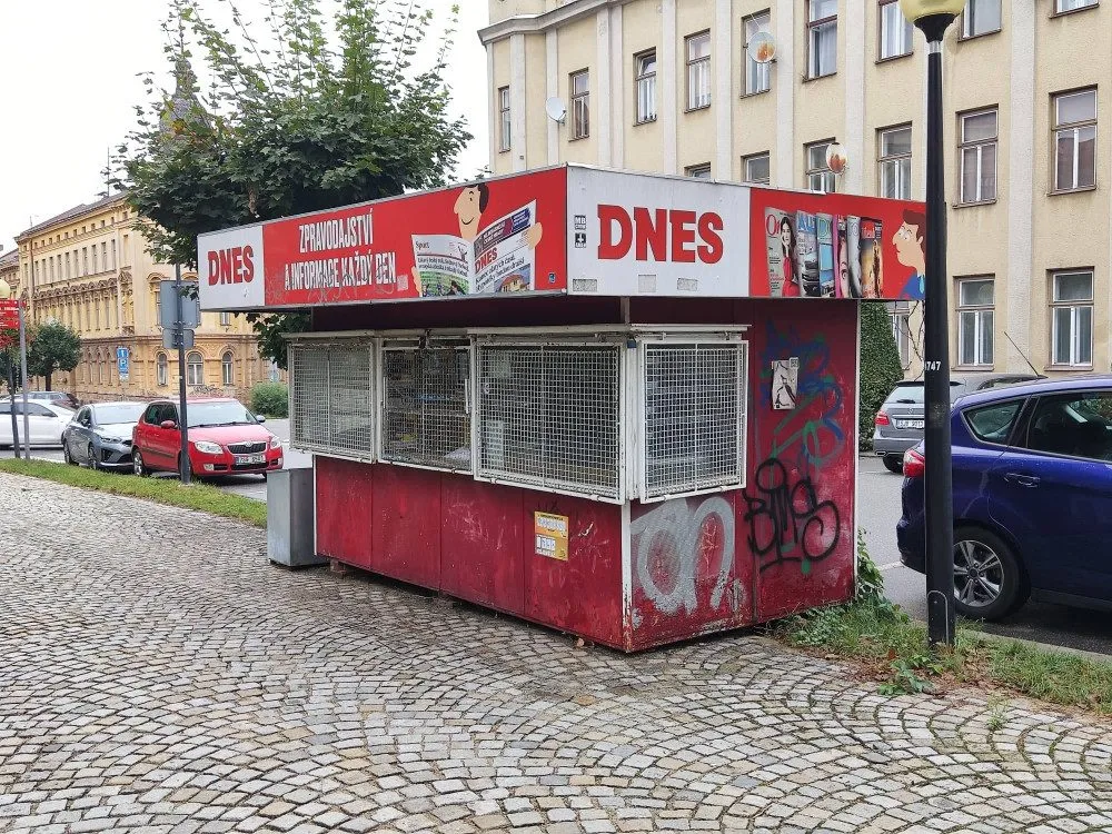 Z Palackého ulice zmizel předposlední fungující stánek v Jihlavě. Nebylo rentabilní držet trafiku dál, říká poslední majitel