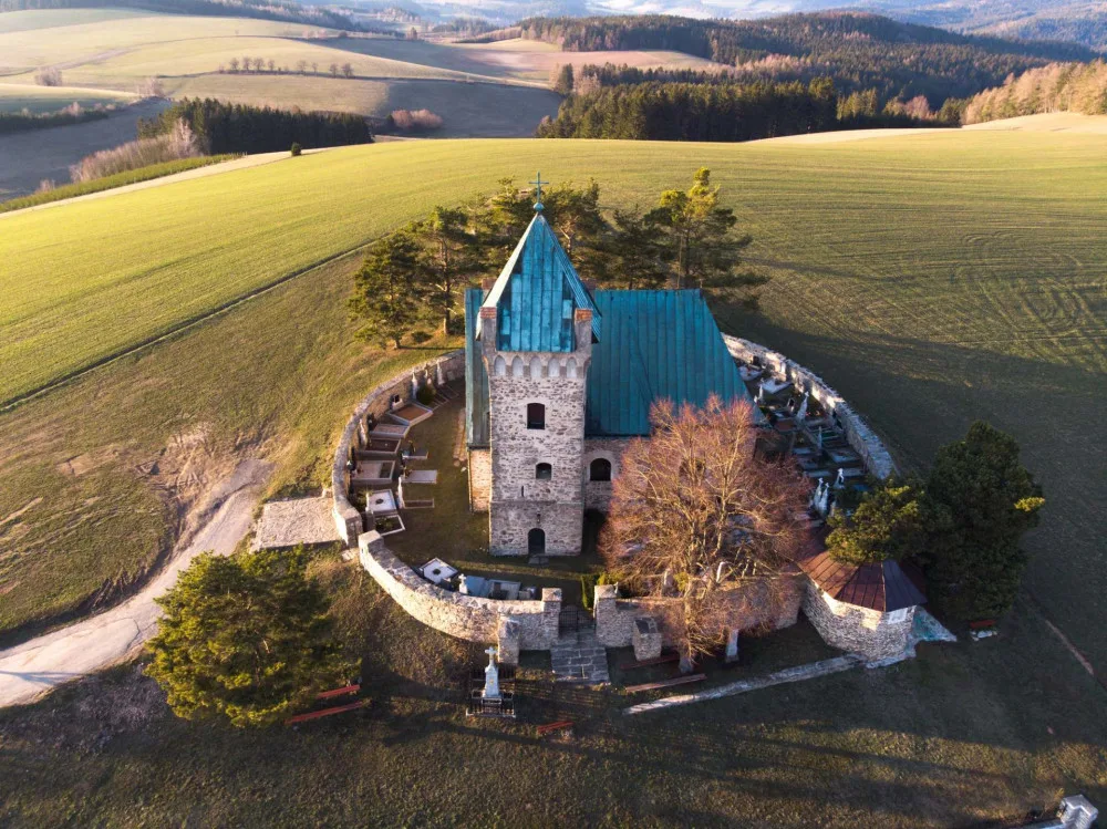 Kostelík ve Vítochově, zdroj: .udolihistorie.cz
