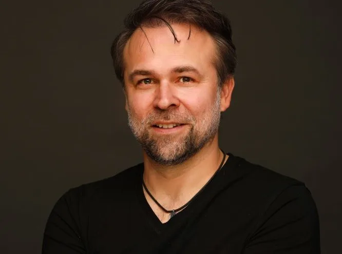 Pierra Richarda jsme doslova ukradli z natáčení jiného filmu, říká režisér Dan Svátek