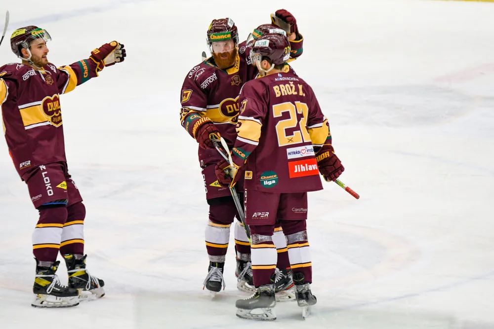 Dukla ovládla šlágr kola na Vsetíně, po výhře 2:1 je čtvrtá