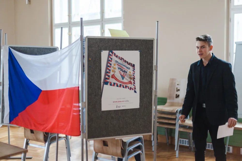 Druhé kolo Studentských prezidentských voleb drtivě ovládl Pavel, dominoval i na Vysočině