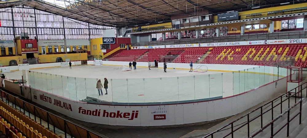 Byly podány námitky vůči demoličnímu výměru, stavba arény se může zpozdit. Je to klukovina, myslí si radní