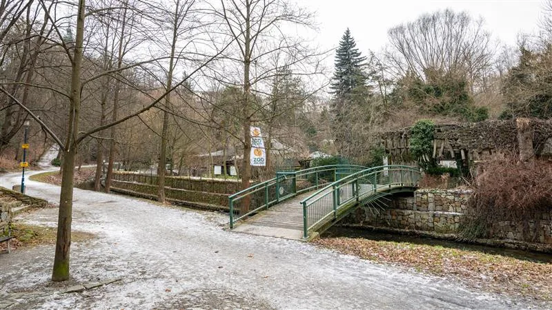 Omezení na cyklostezce v Jihlavě. Poblíž zoo se upravuje povrch, úsek se opět otevře v červnu