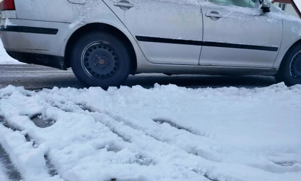 Bílá sobota přinesla novou sněhovou nadílku. Podle policie je na vysočinských silnicích klidná situace