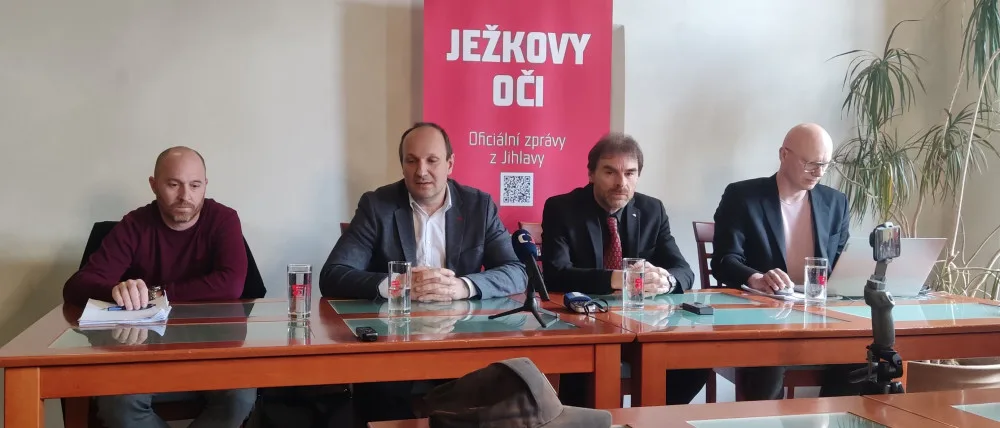 Schyluje se ke kompromisu. V Jihlavě se podepíše dohoda s obyvateli, kteří podali námitky k demoličnímu výměru na stadionu