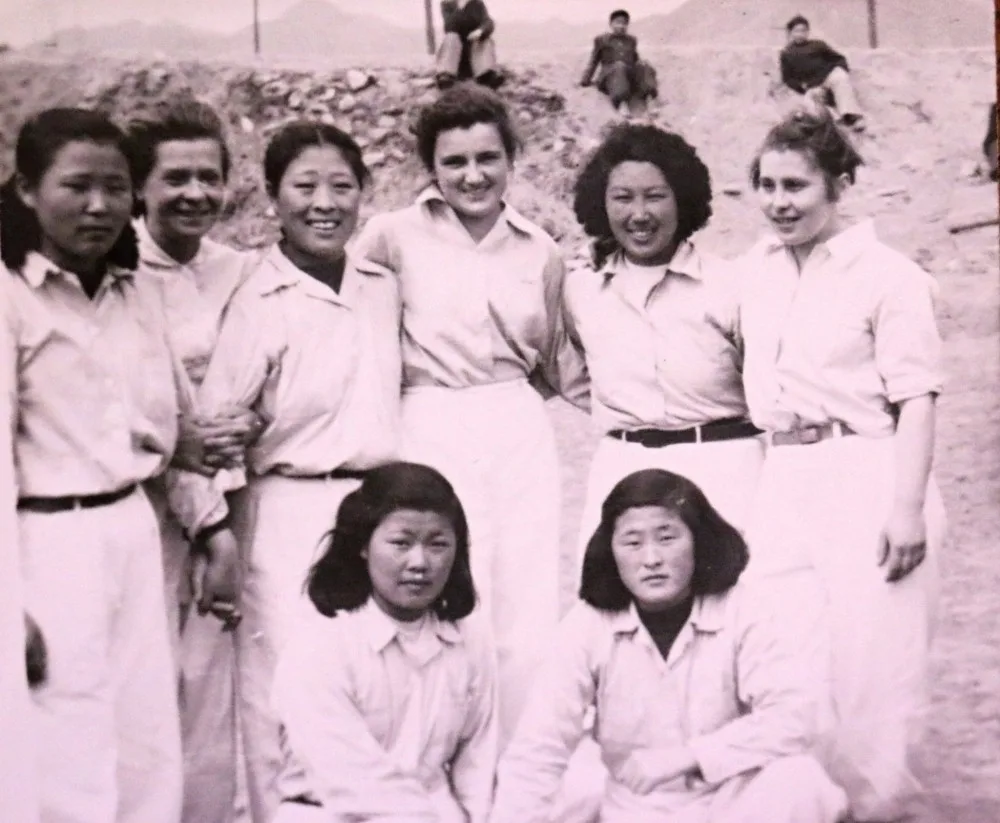 Úmrtí dlouholeté sestry z novoměstské nemocnice. Manžela poznala v Koreji, psala básně, aktivní byla i v důchodu