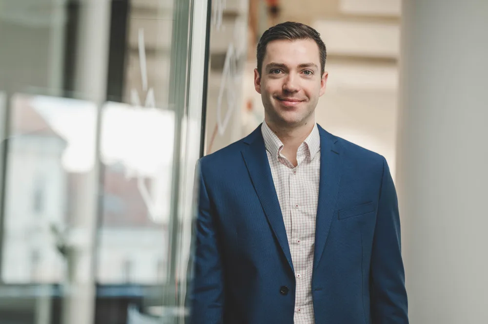 Ondřej Hájek: Podíl rodinných domů s fotovoltaikou v Česku nedosahuje ani 10 procent