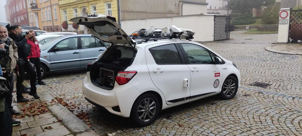 Monitorovací auto již vyjelo do jihlavských ulic. Dohlédne i na přestupky, nahradí práci pětatřiceti strážníků