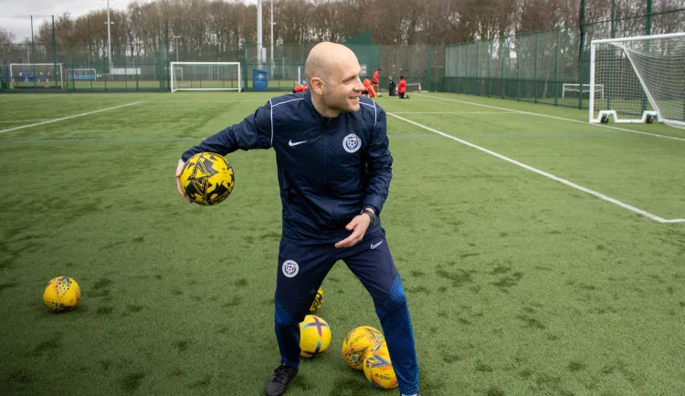 Michal Korbel nyní pracuje pro RIASA, což je fotbalové akademie, která nabízí studentům sportovní rozvoj