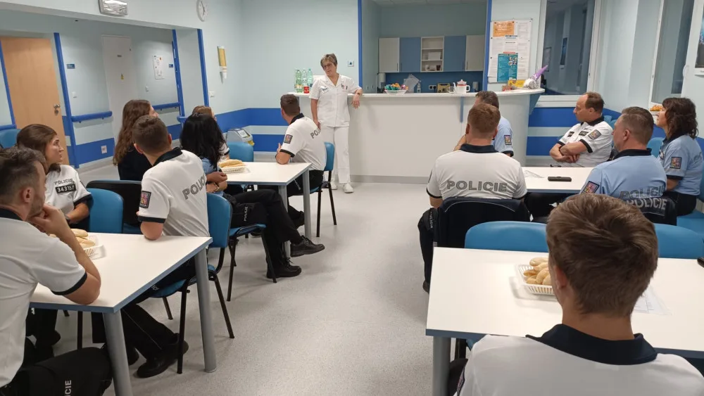FOTO: Jsou krátce u policie a v pelhřimovské nemocnici už stihli hromadně darovat krev