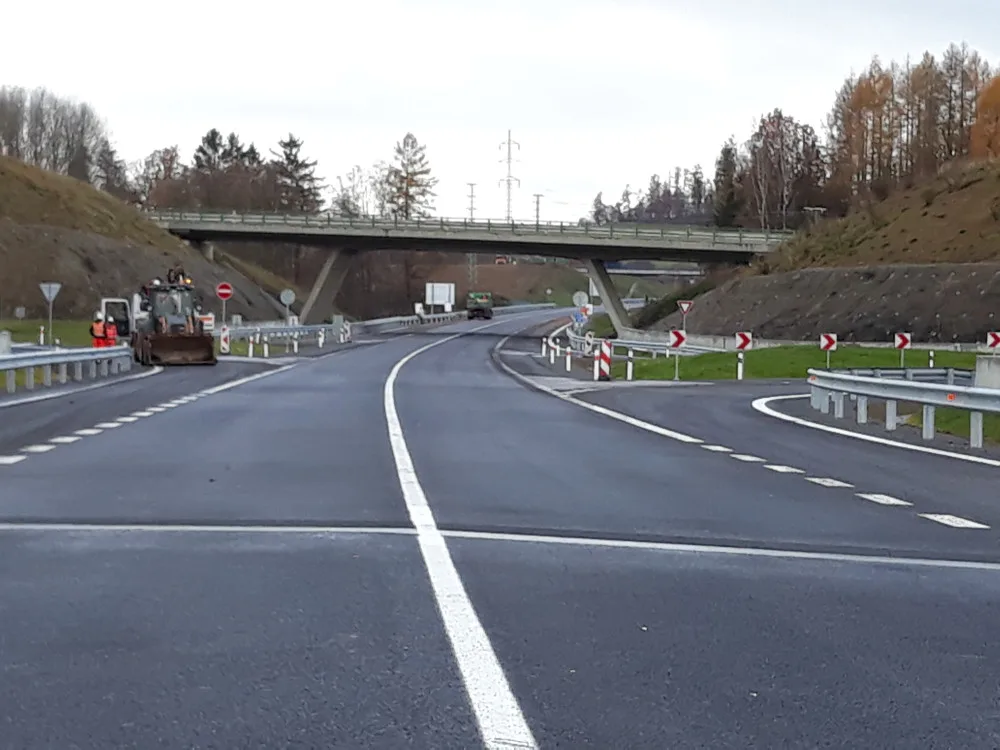 Den D se blíží. Na novém obchvatu Havlíčkova Brodu už brzy projedou první řidiči