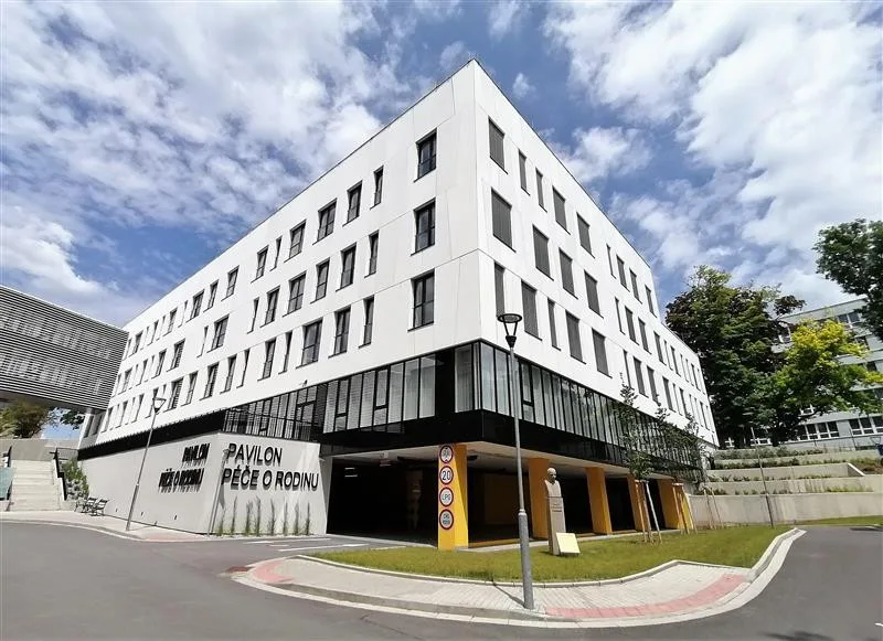 Nový pavilon v pelhřimovské nemocnici je Stavbou roku 2023. Porota ocenila i další budovy na Vysočině