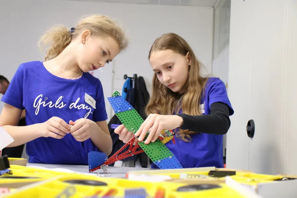 Jihlavský Bosch podporuje technické vzdělávání u dívek