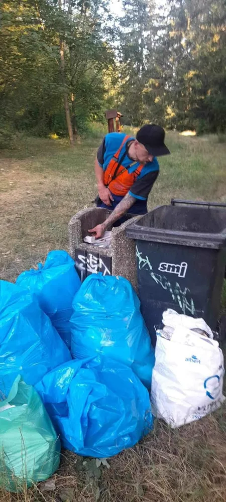 Černé skládky v Jihlavě. Foto: poskytly Služby města Jihlavy