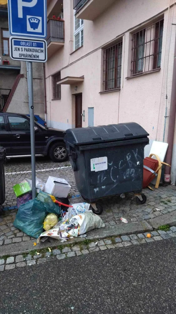 Černé skládky v Jihlavě. Foto: poskytly Služby města Jihlavy