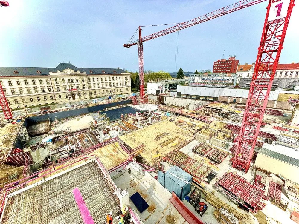 Horácká aréna roste jako do výšky. Stejně tak stále stoupá také podpora veřejnosti