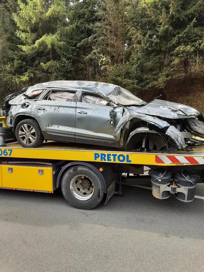 Vážná nehoda zastavila provoz na D1, na místě byl i vrtulník. Nebyli jste svědky incidentu?