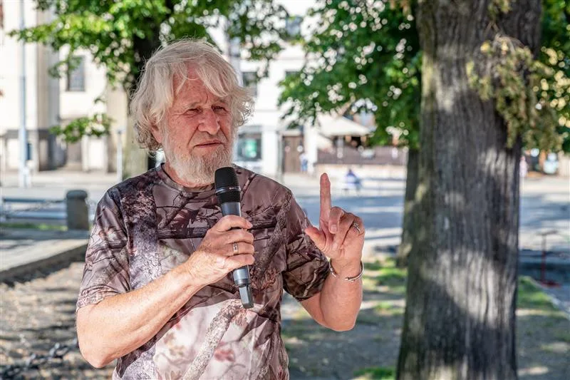Vladislav Jiroušek