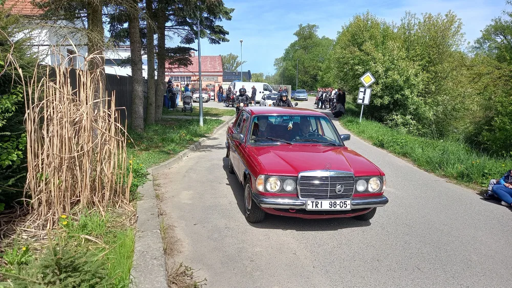 Okolím Telče projely stroje z minulého tisíciletí, letošní účast byla slušná a jelo se na Javořici