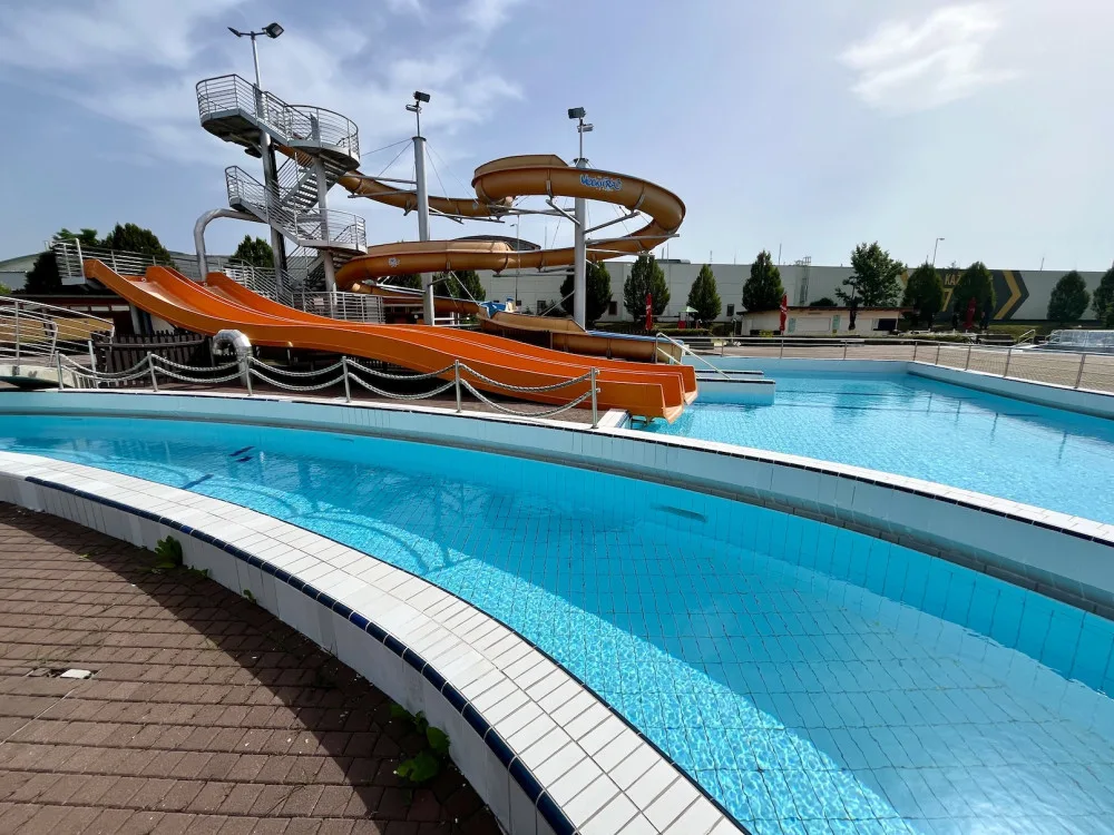 Hurá do aquparku. Vodní ráj tento víkend zahajuje čtyřiadvacátou letní sezónu. Foto: Aquapark Vodní ráj Jihlava/facebook