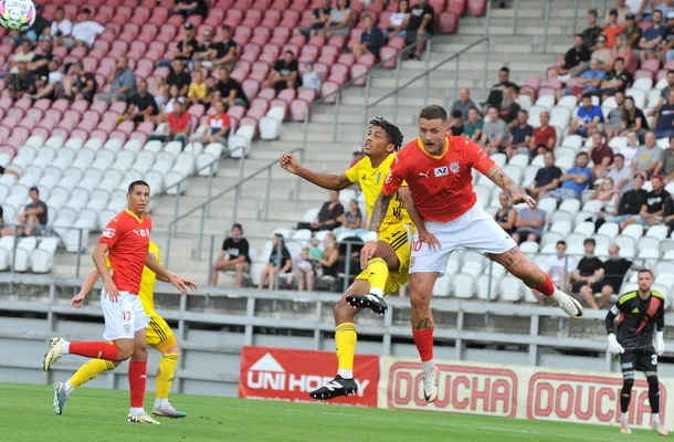 První zápas jihlavským fotbalistům nevyšel, Brnu opět podlehli