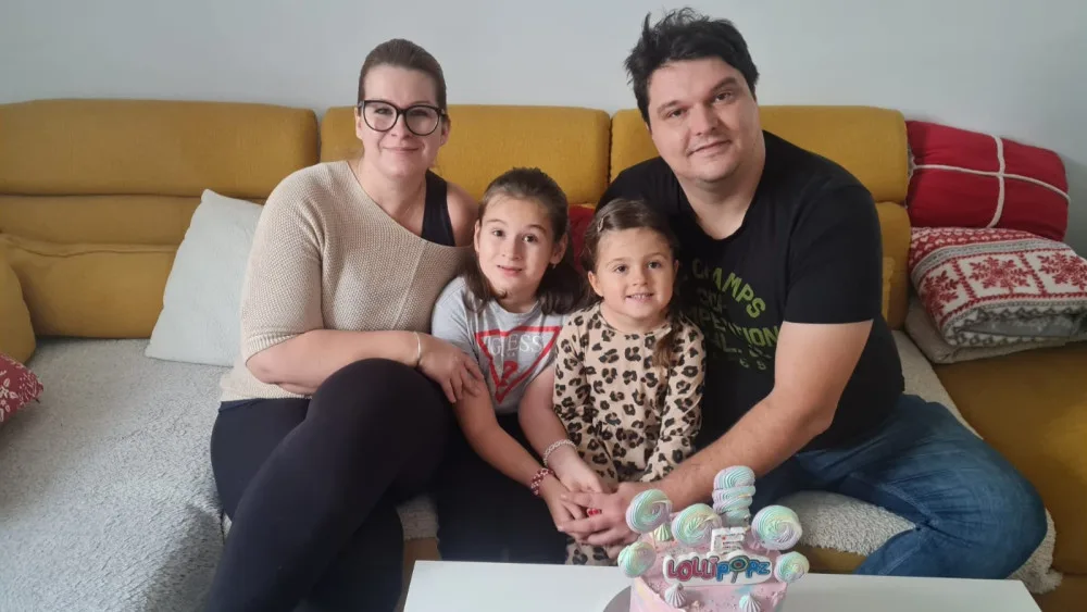Malá Anetka se potýká s autismem, její maminka Jana bojuje s rakovinou prsu