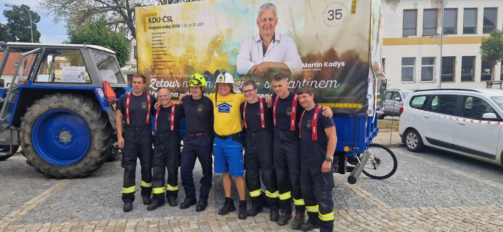 Starosta Třeštice Martin Kodys pojal svou kampaň opravdu netradičně, strávil týden v kabině Zetoru
