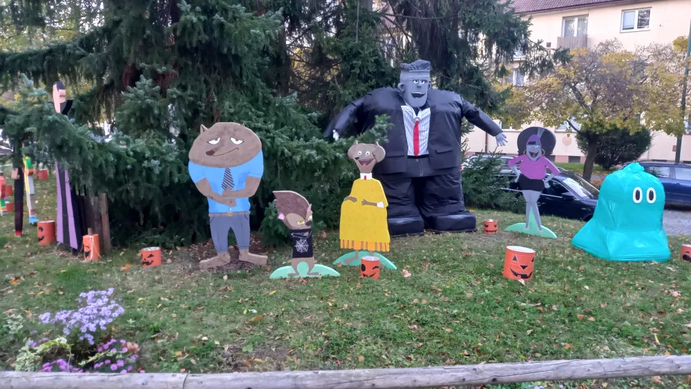 Jihlavský Palouček obsadili strašidelní obyvatelé z Hotelu Transylvania, příští neděli tam bude dýňování