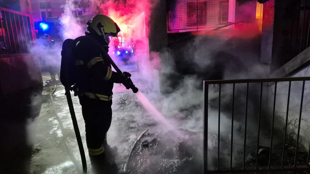Hasiče na Vysočině na Štědrý večer zaměstnávaly požáry. Vyjížděli k pěti událostem. Foto: Se svolením HZS Kraje Vysočina