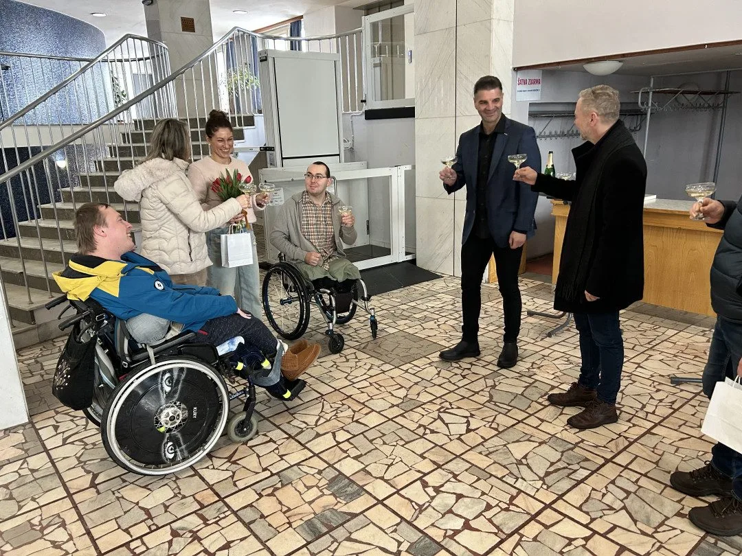 VIDEO: Do DKO v Jihlavě mohou po úpravách i handicapovaní. Hodně nám to pomůže, pochvaluje si vozíčkář