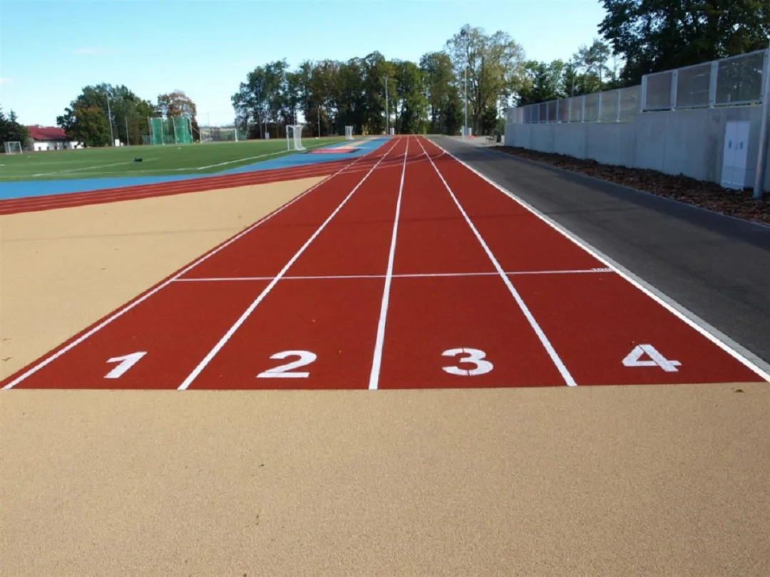Sportovní areál v Jaroměřicích nad Rokytnou. Foto: www.jarometicenr.cz